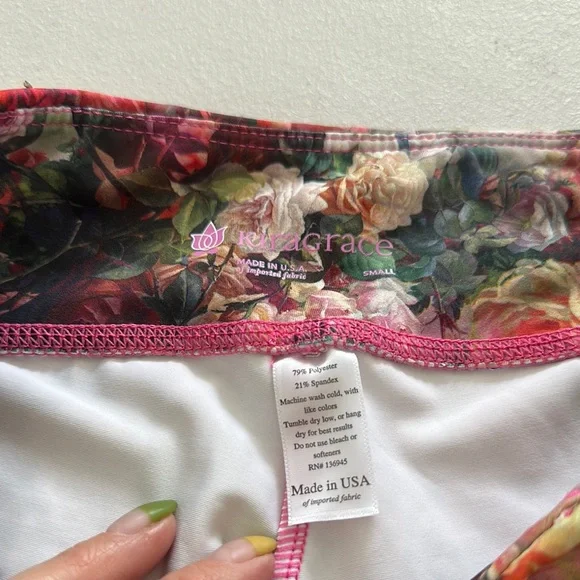 Kira Grace high waisted floral yoga leggings - Picture 4 of 7